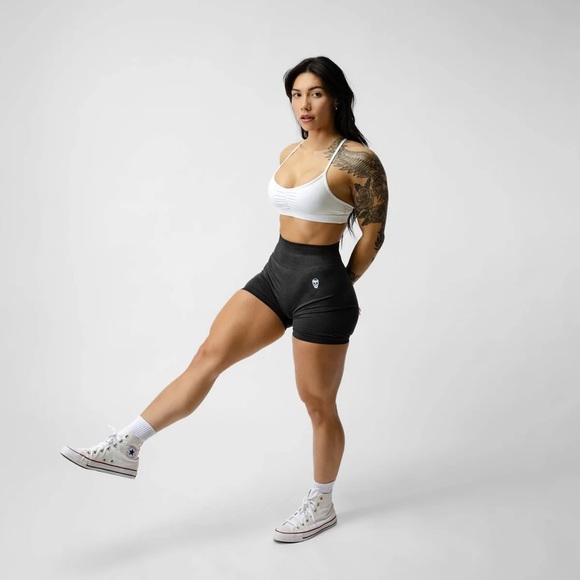 Gymreapers High Waist Compression Shorts in Black and Blue - Picture 2 of 4